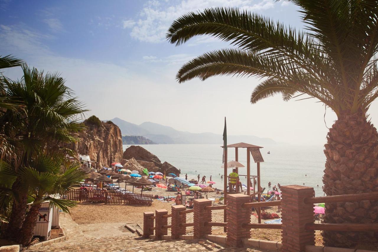 Apartament Balcon De Europa Nerja Zewnętrze zdjęcie